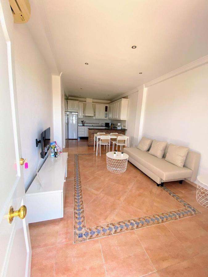 Ferienwohnung Apartamento Rio Adelfas Benajarafe Exterior foto