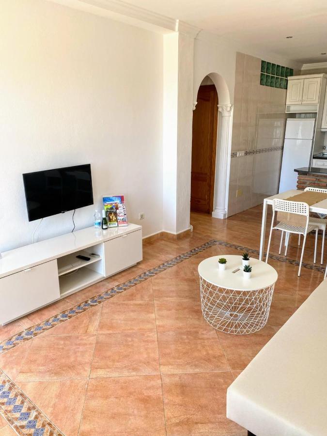 Ferienwohnung Apartamento Rio Adelfas Benajarafe Exterior foto